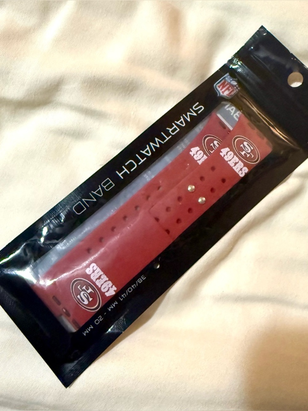 ❤️💛 SF 49ers NFL SmartWatch Band NIP red 38 40 41 Niners CA